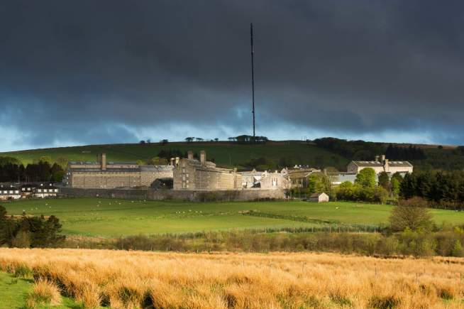 Prince William is Radiation Prison Landlord – Parts of UK’s Oldest Jail Evacuated