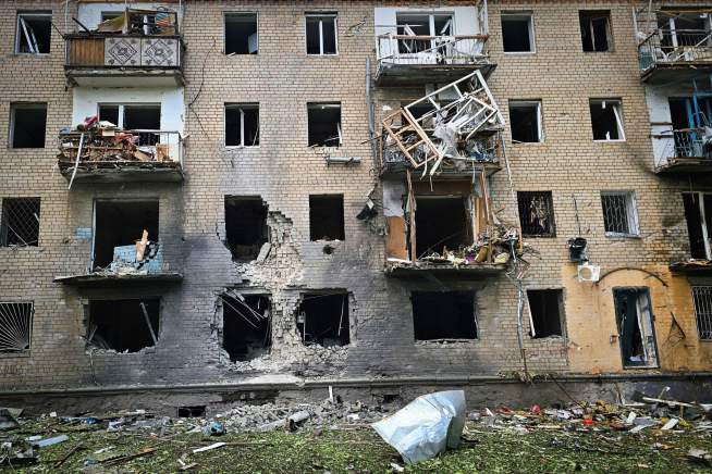 Russian Drones are Hunting Civilians in Kherson: ‘They see you and They Target you’