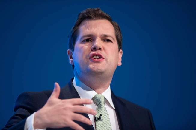 Conservative Tycoons Splash the Cash: Leadership Hopefuls Rake in Big Donations to Replace Sunak