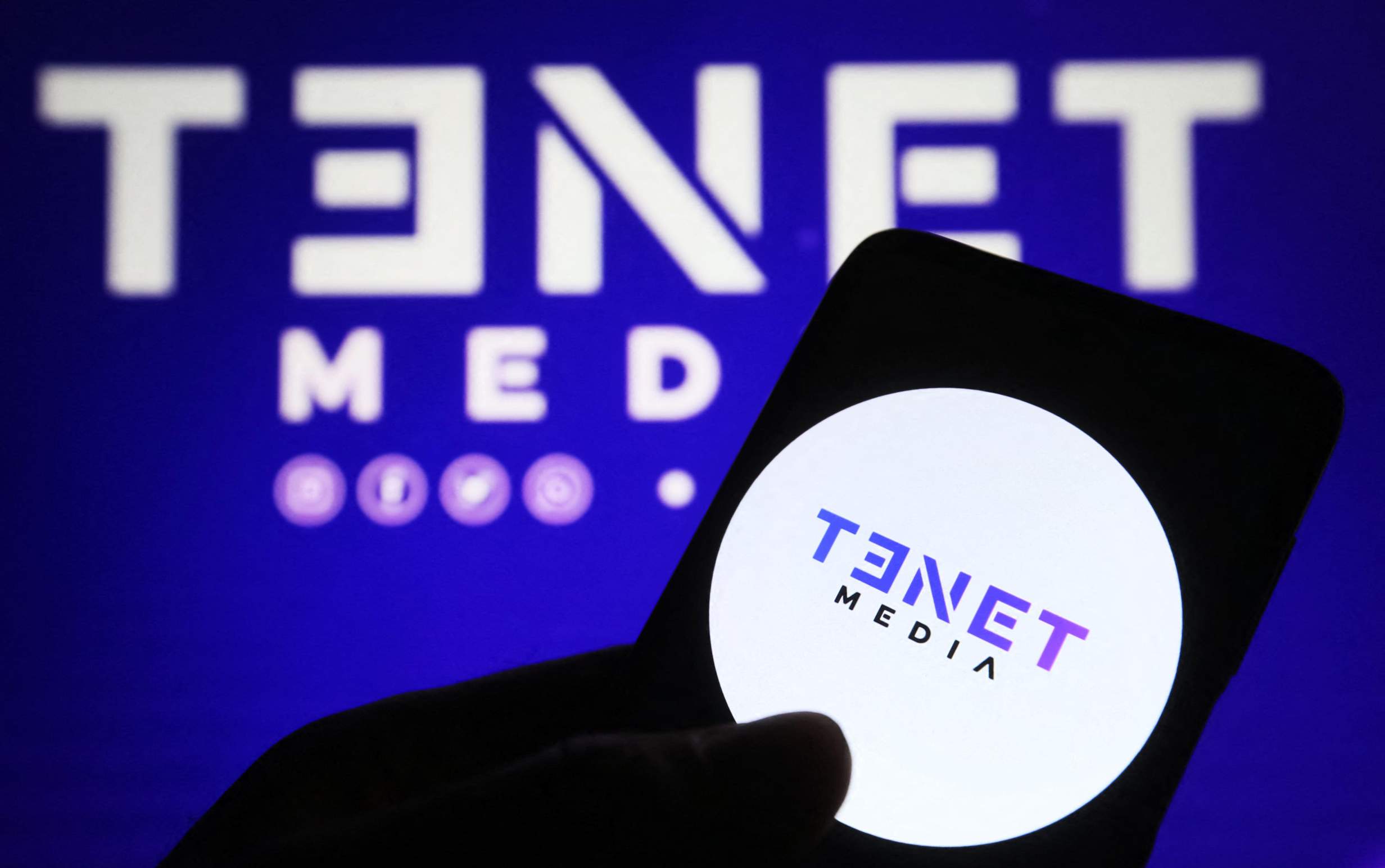 Trump and Musk Welcome Russian Propaganda After Sanctioning European Disinformation Experts