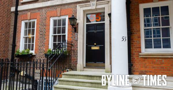 Revealed: The ‘Right-Wing Arms Race’ to Deport Non-White Britons – Backed By the Tufton Street Brexit Lobby