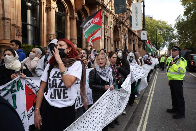 UK Universities Accused of ‘Silencing’ Pro-Palestinian Students and Academics